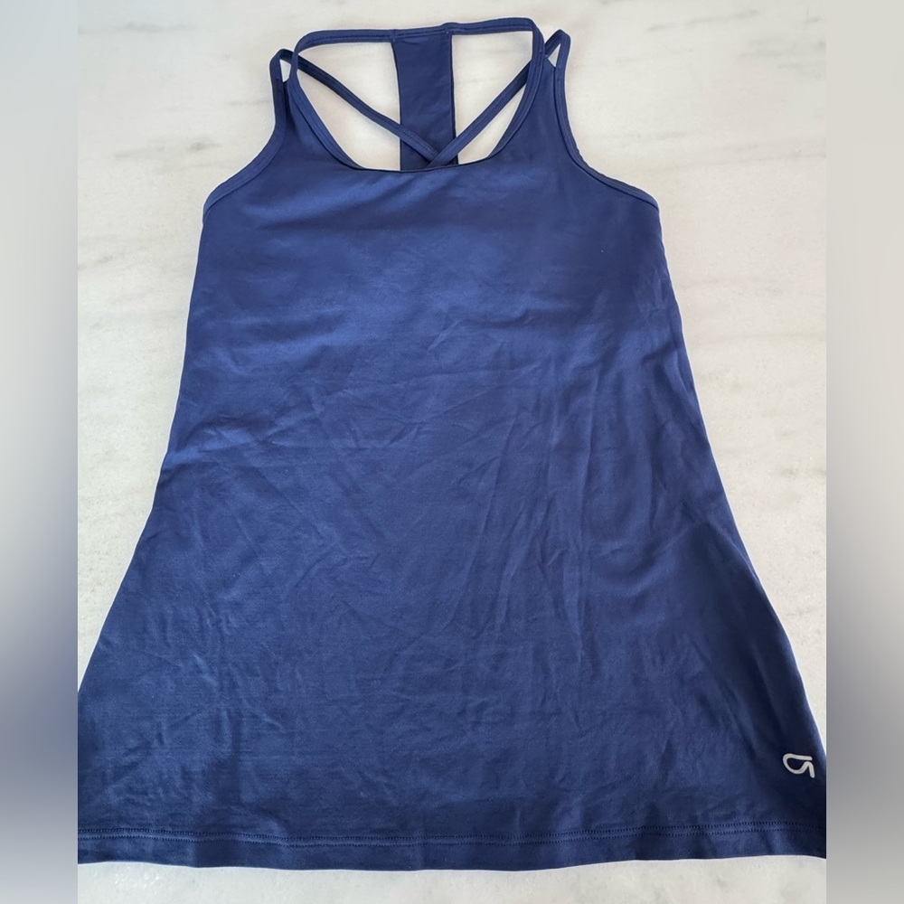 Women's Gap fit Blue Tank with built in bra. Size small